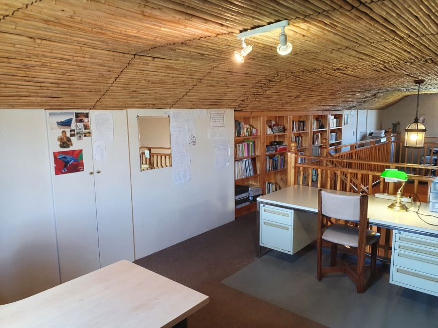  Bedroom Property for Sale in Van Wyksdorp Western Cape
